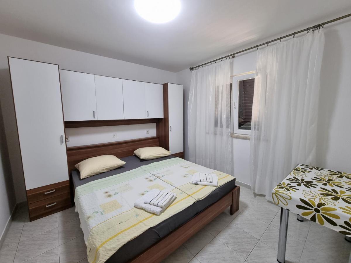 Apartment Grbac Barbat na Rabu Экстерьер фото
